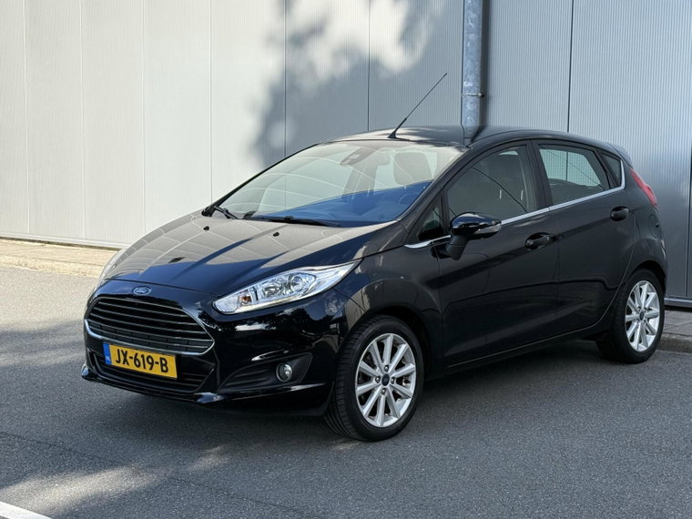 Vehicle Image 8
