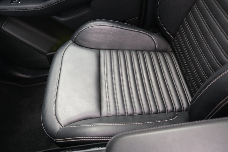 Vehicle Image 31