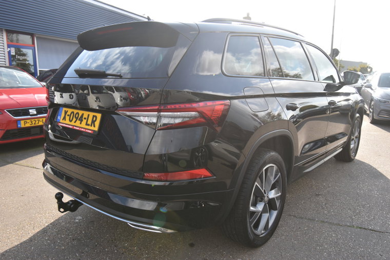 Vehicle Image 17