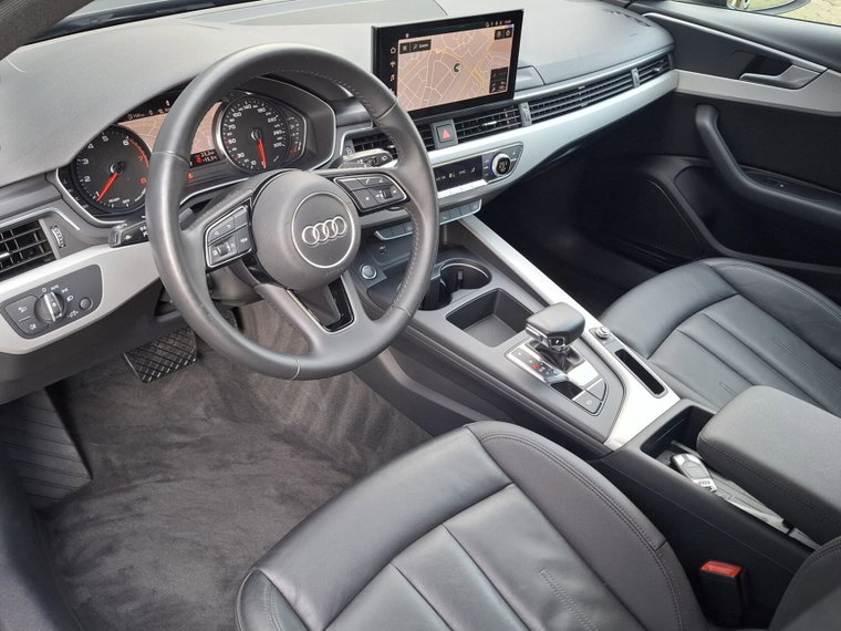 Vehicle Image 15