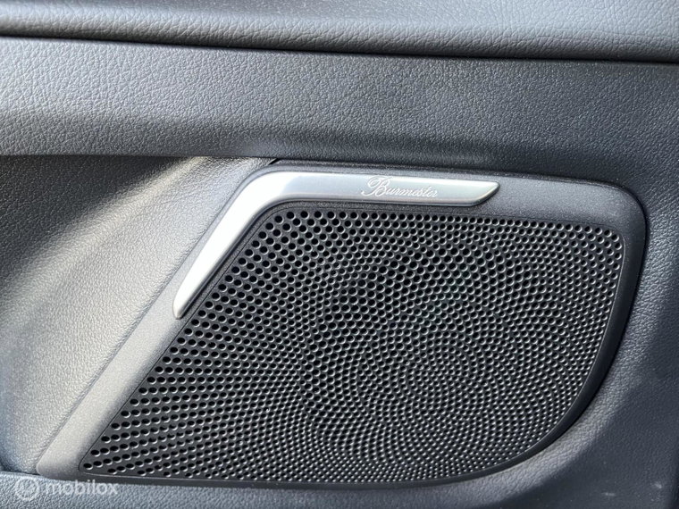 Vehicle Image 24