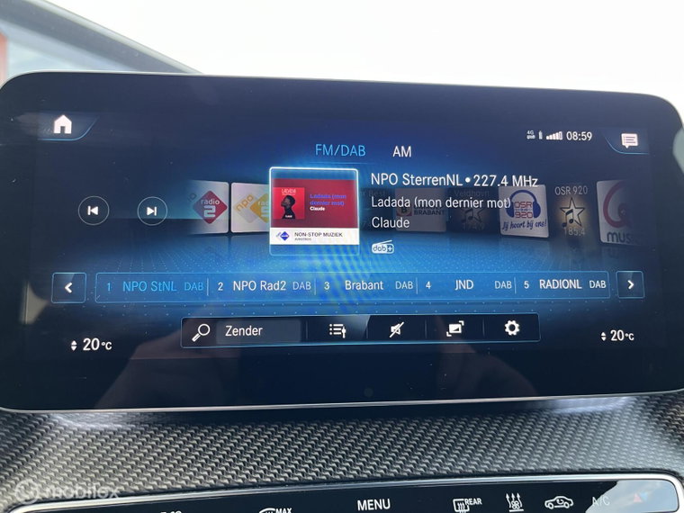 Vehicle Image 31