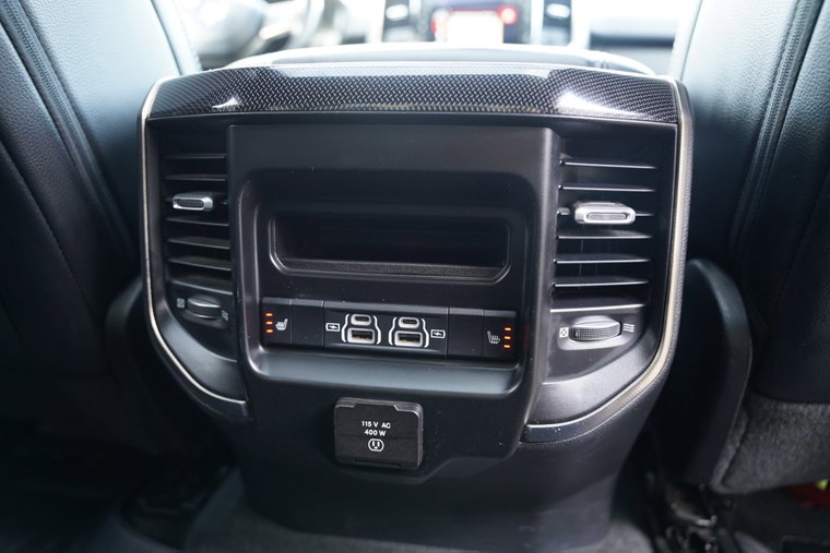 Vehicle Image 40