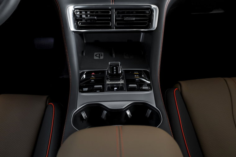 Vehicle Image 30