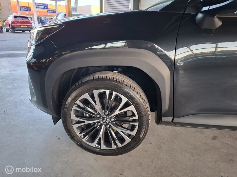 Vehicle Image 10