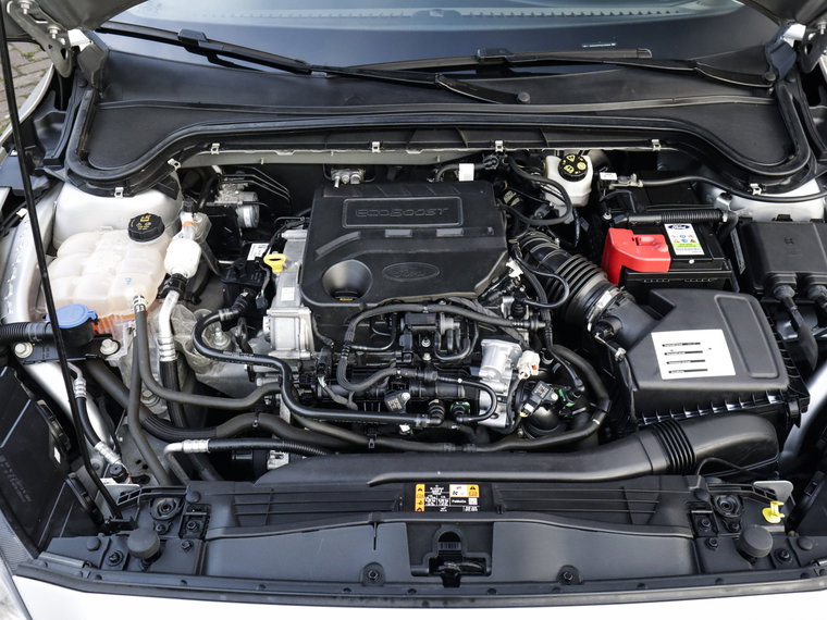 Vehicle Image 23