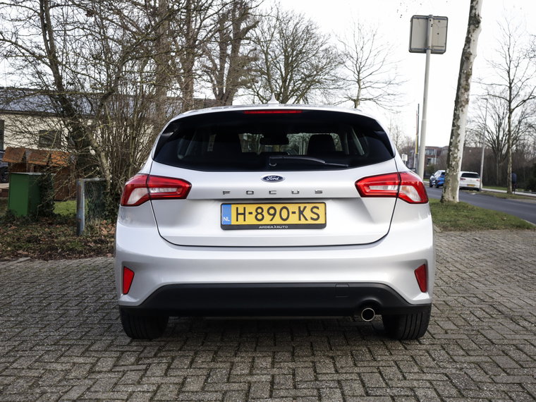 Vehicle Image 33