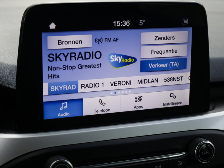 Vehicle Image 11