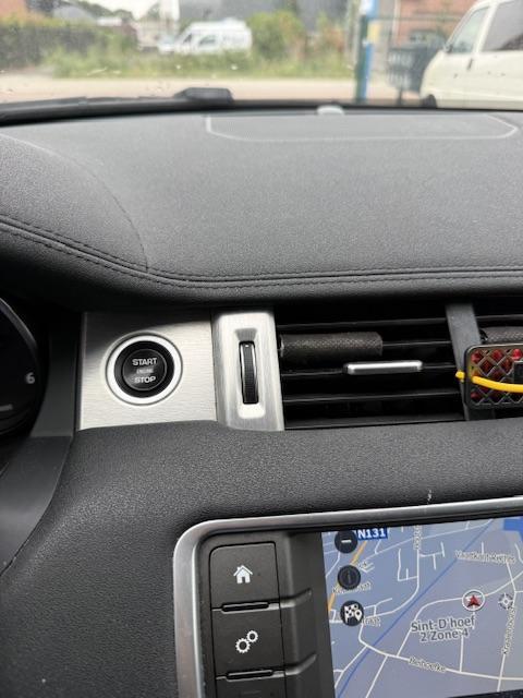 Vehicle Image 38