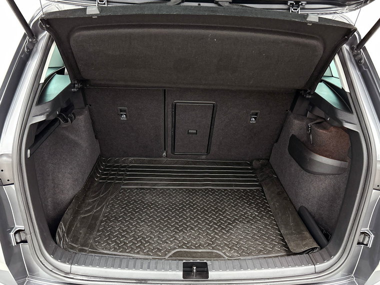 Vehicle Image 27