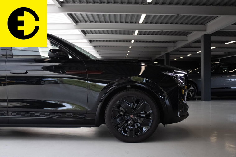 Vehicle Image 36