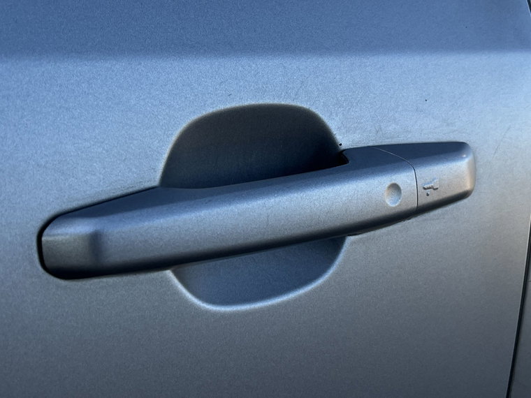 Vehicle Image 48
