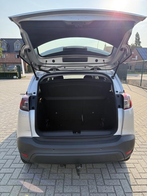 Vehicle Image 23