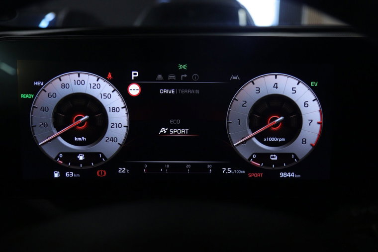 Vehicle Image 35