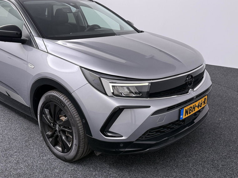 Vehicle Image 40