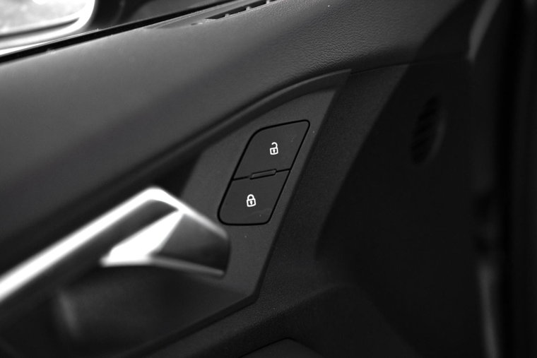 Vehicle Image 50