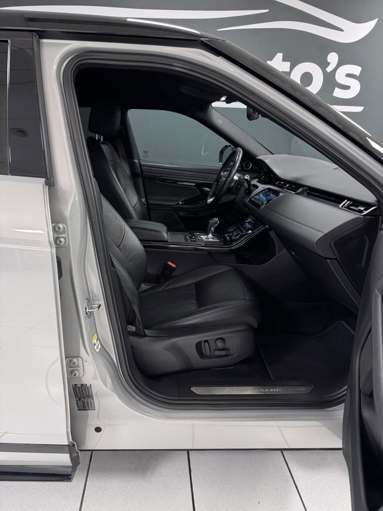 Vehicle Image 36