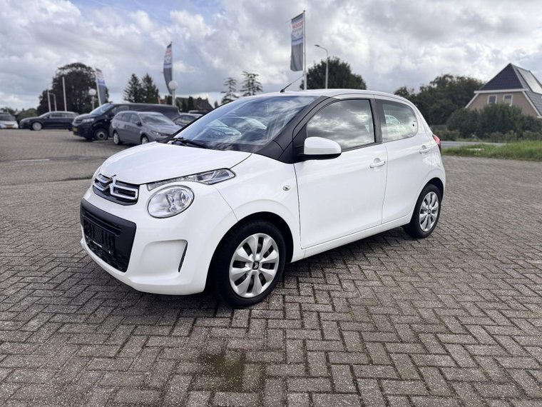 Vehicle Image 4