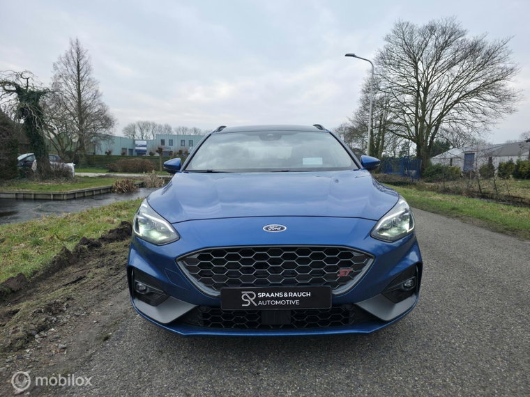 Vehicle Image 40
