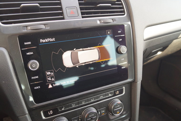Vehicle Image 15