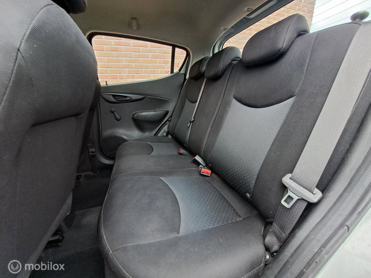 Vehicle Image 15