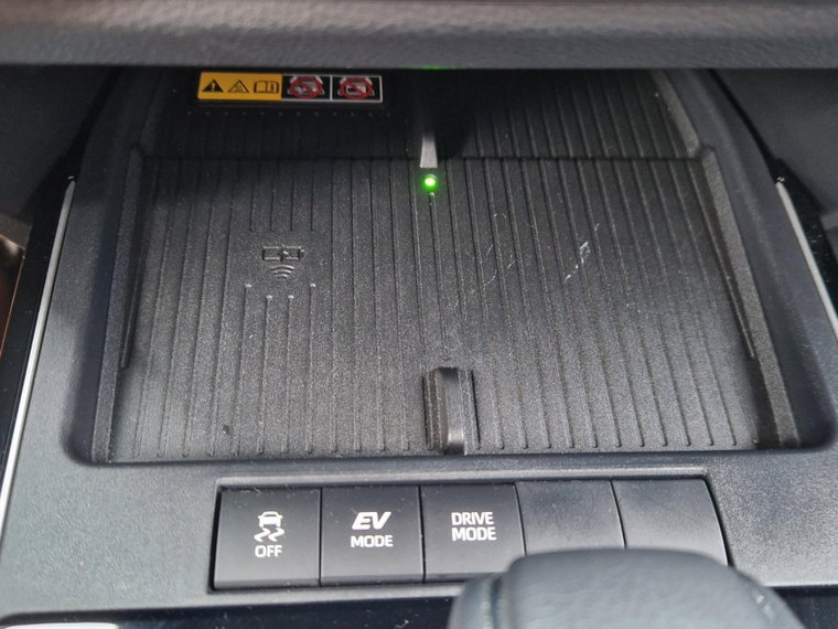 Vehicle Image 23