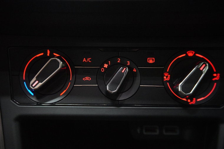 Vehicle Image 41