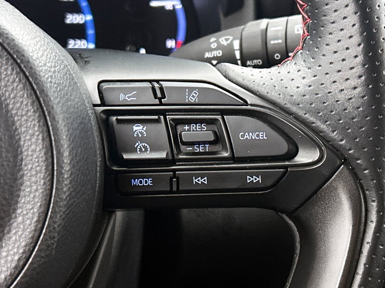Vehicle Image 19
