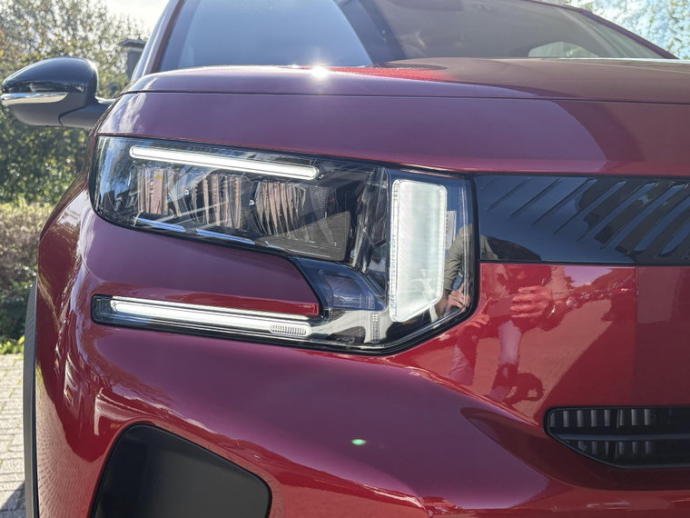 Vehicle Image 13