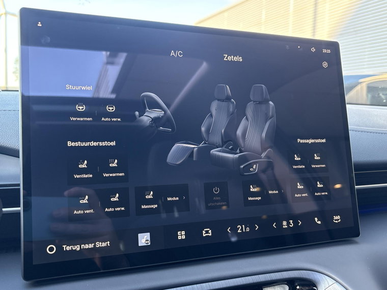 Vehicle Image 41