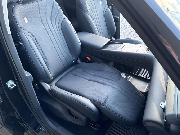 Vehicle Image 50