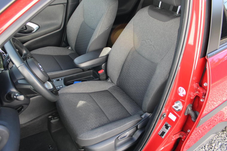Vehicle Image 12
