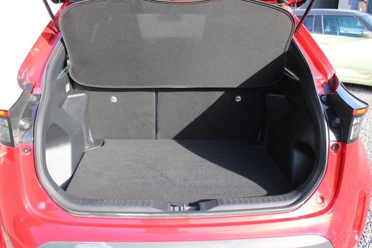Vehicle Image 14