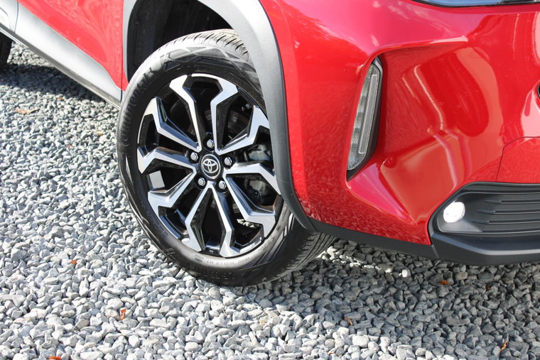 Vehicle Image 9