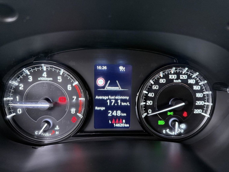 Vehicle Image 12