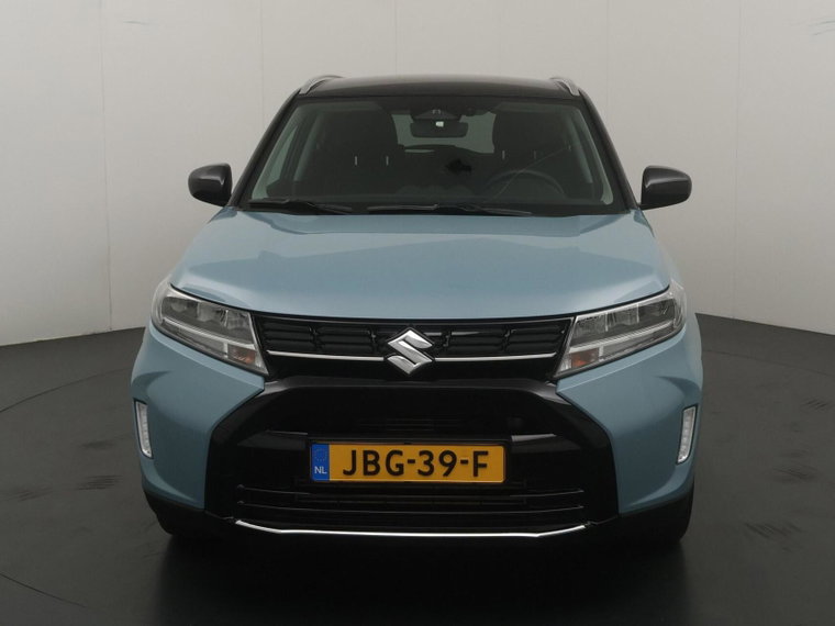 Vehicle Image 8