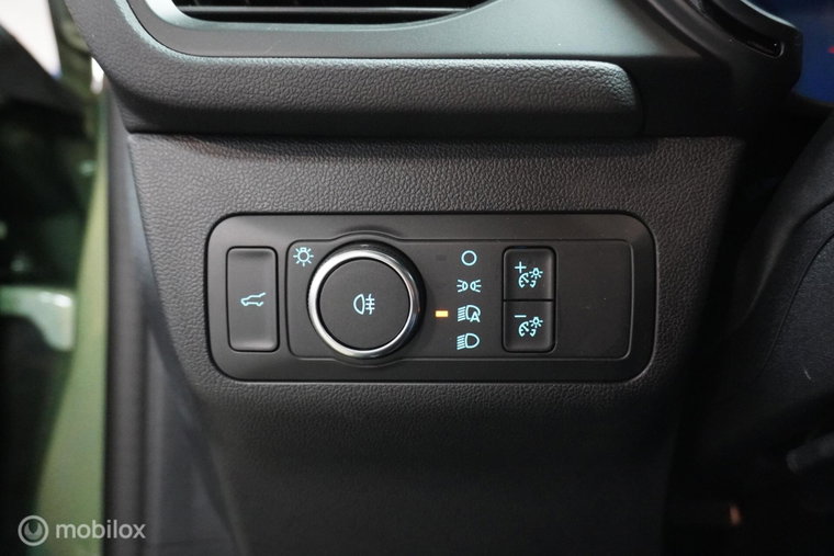 Vehicle Image 31