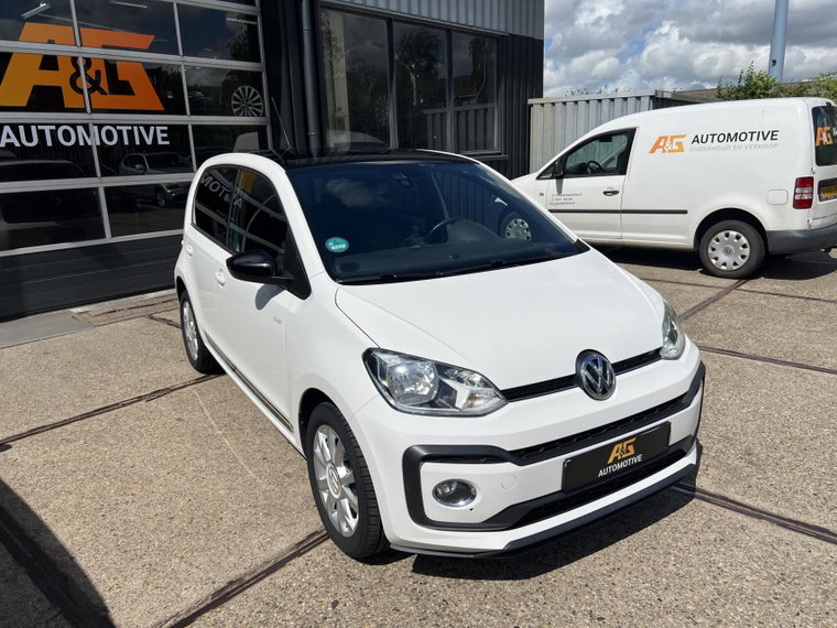 Vehicle Image 6