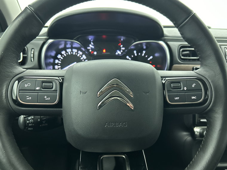 Vehicle Image 41