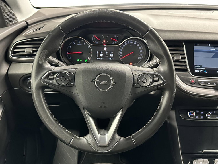 Vehicle Image 23