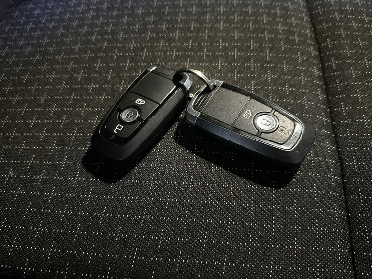 Vehicle Image 20