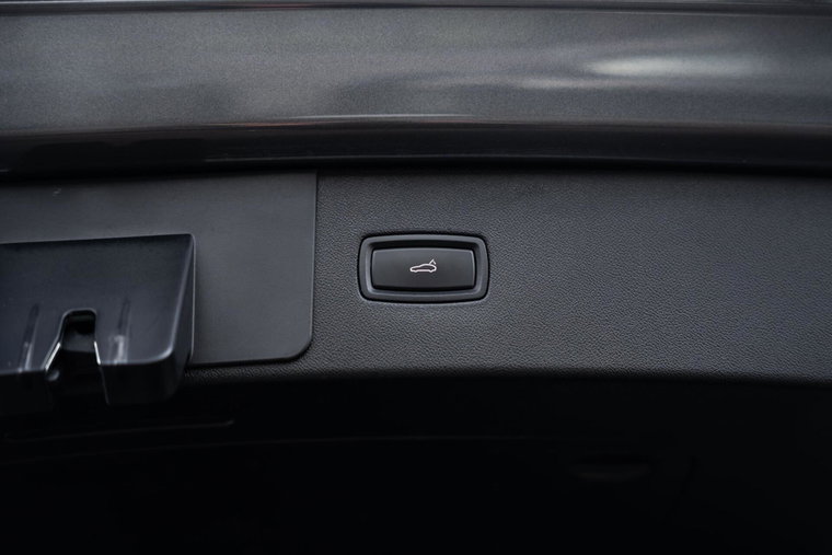 Vehicle Image 51