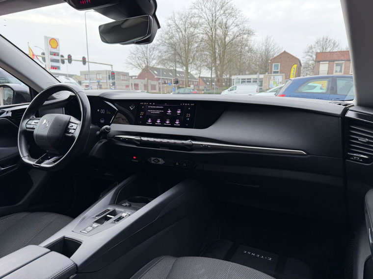 Vehicle Image 41