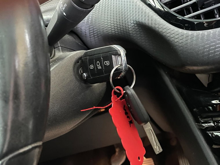 Vehicle Image 29