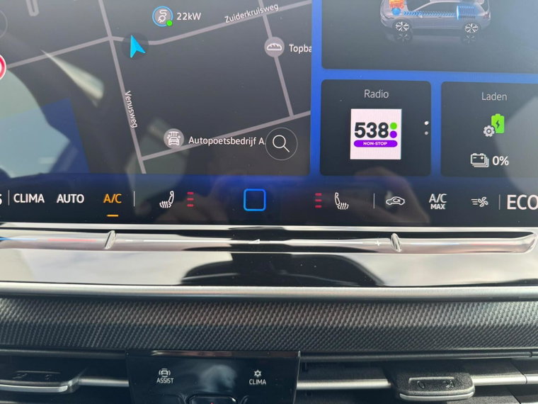 Vehicle Image 52