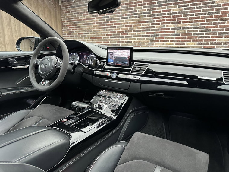 Vehicle Image 37