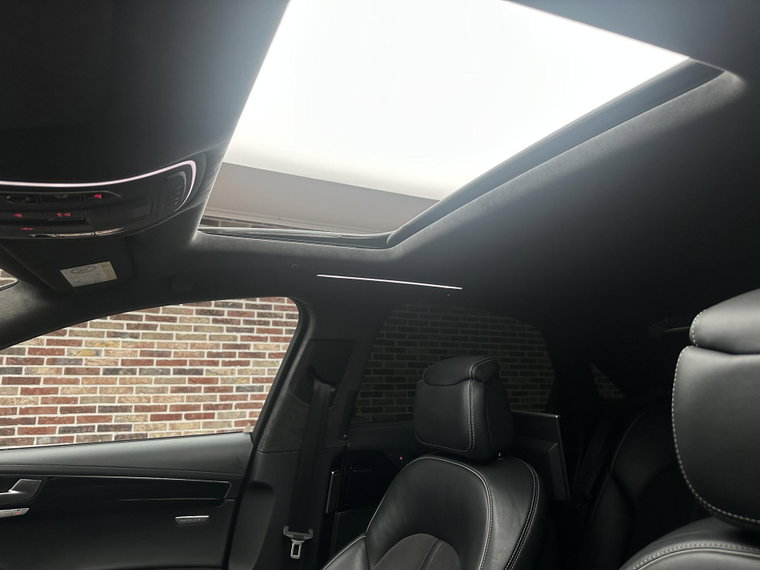 Vehicle Image 47