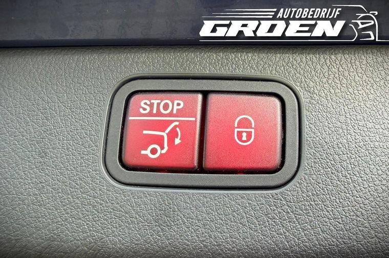 Vehicle Image 41
