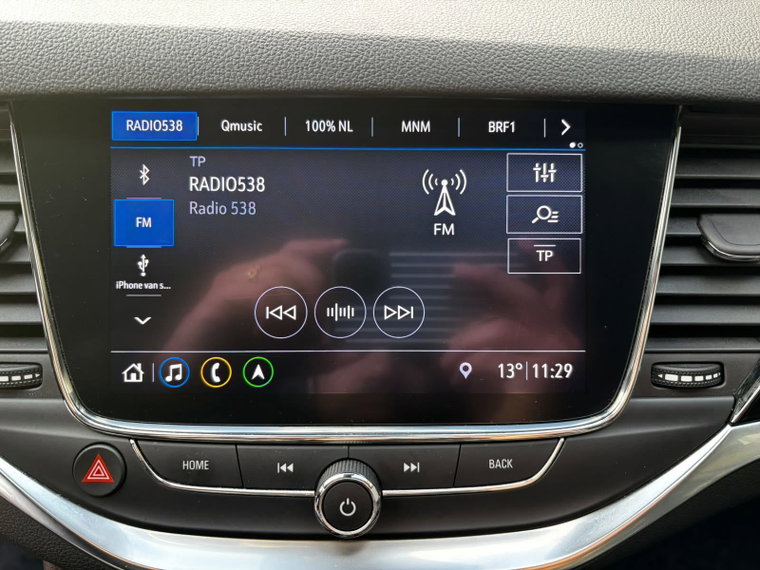 Vehicle Image 27