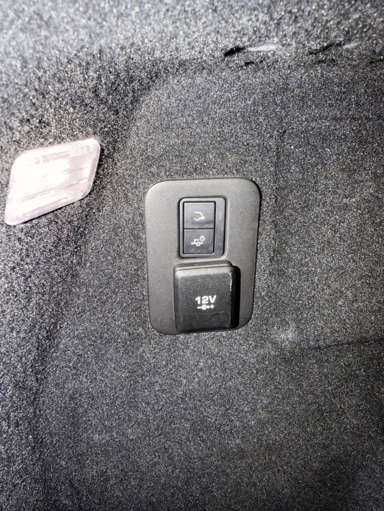 Vehicle Image 34